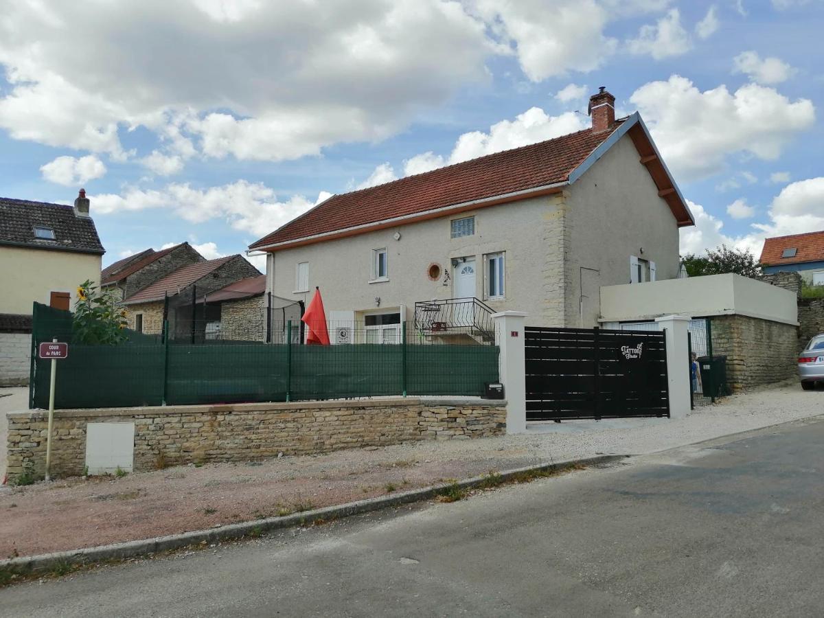 Bed and Breakfast L'Encre Du Temps Fussey Exterior foto